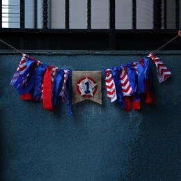 Holiday Decor Captain America Pull The Flag